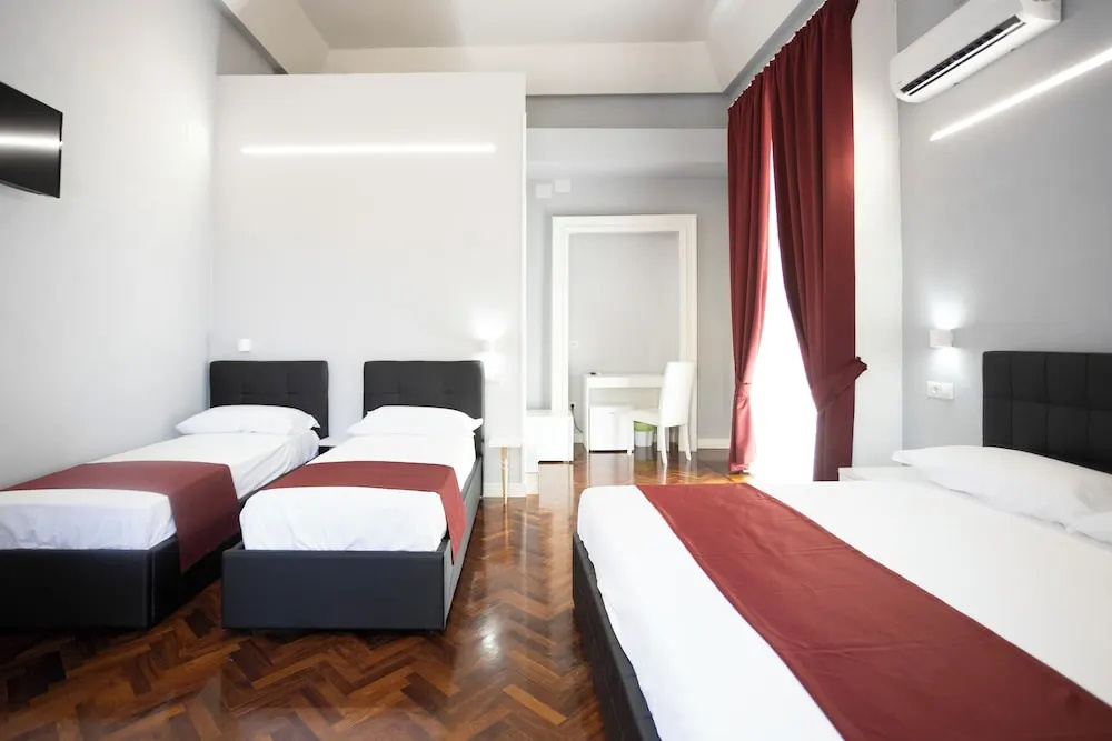 Superior Quadruple room with balcony