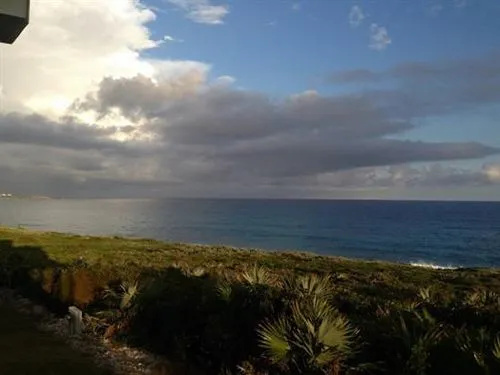 Abaco Sunrise Villa by Living Easy Abaco