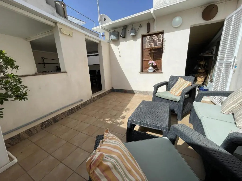 3 Bedrooms Cottage