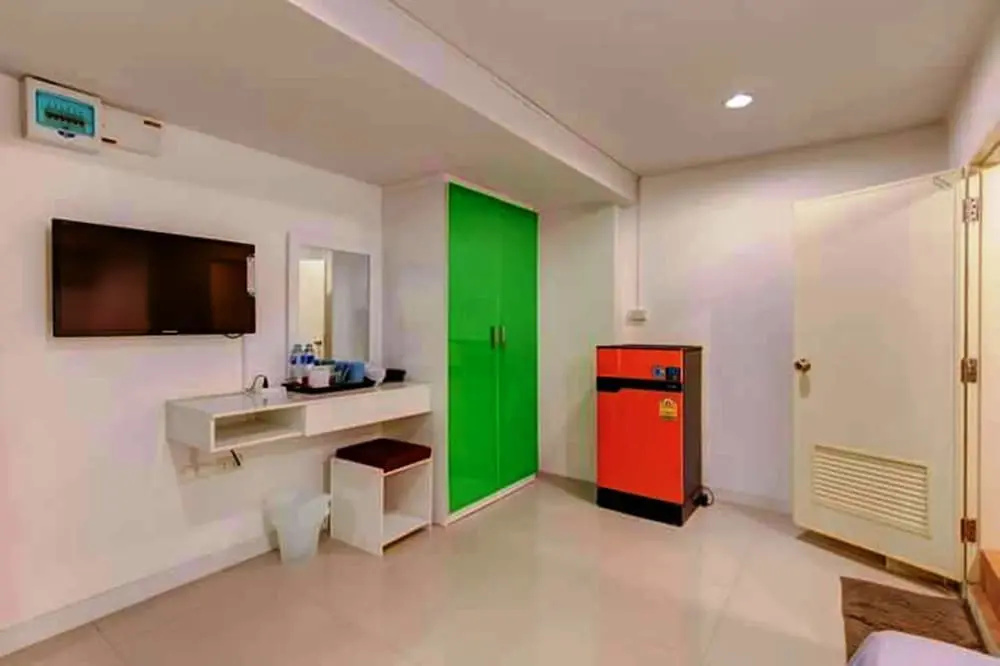 Standard Double room with balcony (full double bed)