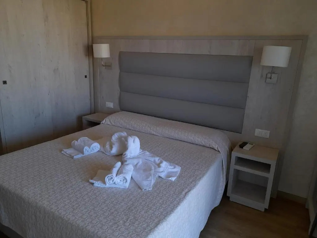 Standard Quadruple room with sea view
