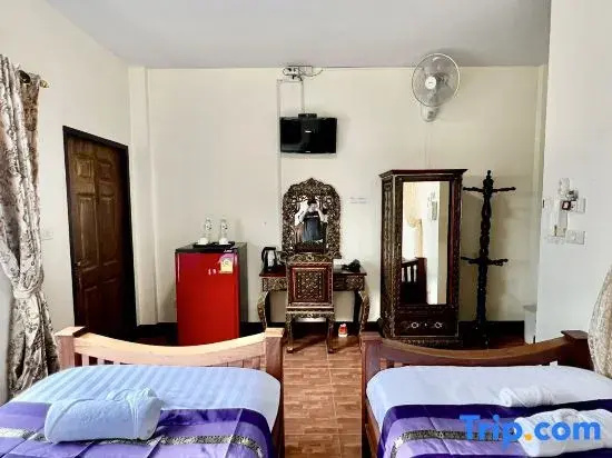 Deluxe Double room (twin beds)