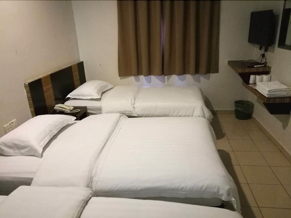 Hotel Traveller
