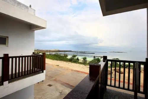 Beach & Waterfront