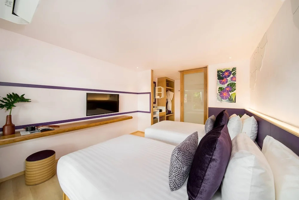 Deluxe Double room with balcony (twin beds)