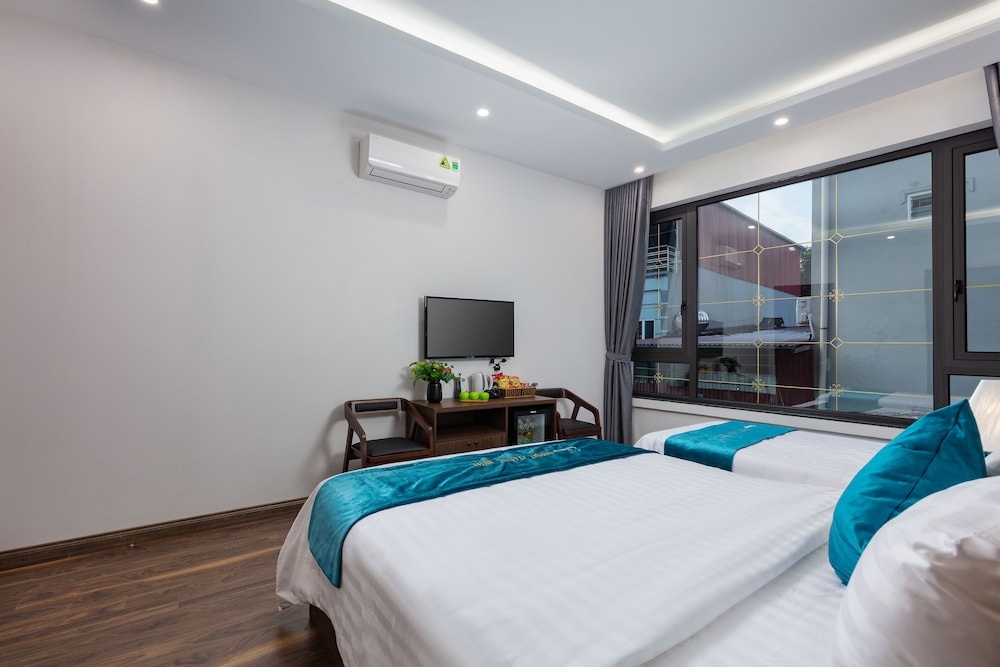 Отель Airport Classic Hotel & Travel в Ханое