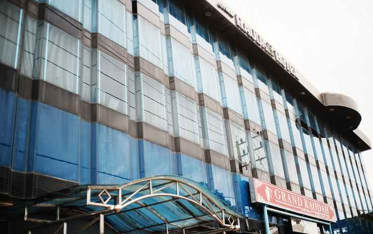 Grand Raodah Hotel