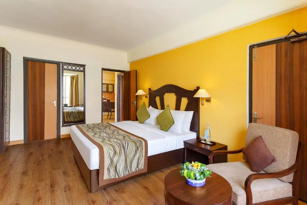 2 Bedrooms Apartment