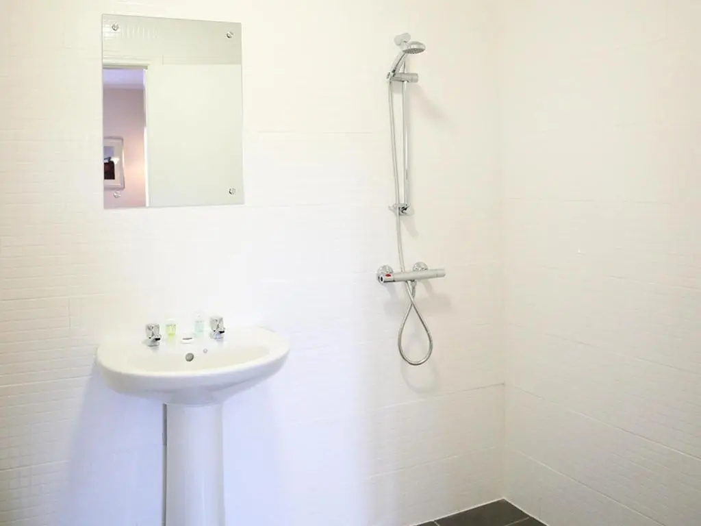 Cuttle Bridge Inn Hotel - Chambres