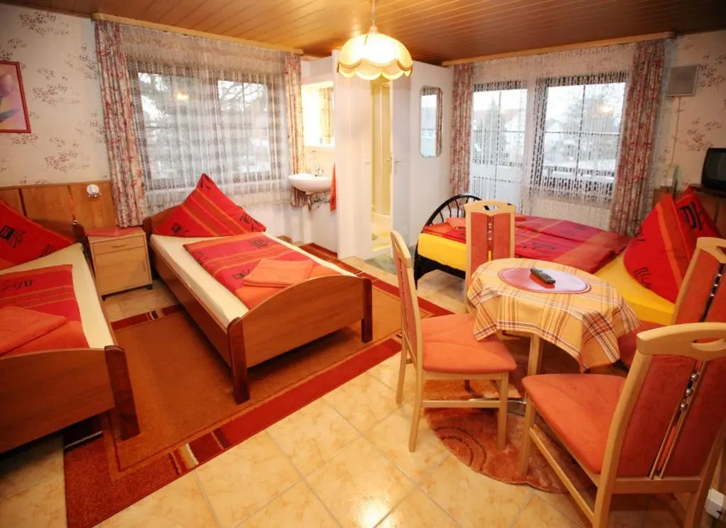 Standard Quadruple room