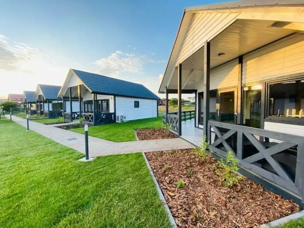 Single-storey Holiday Homes Near the Sea, Pool