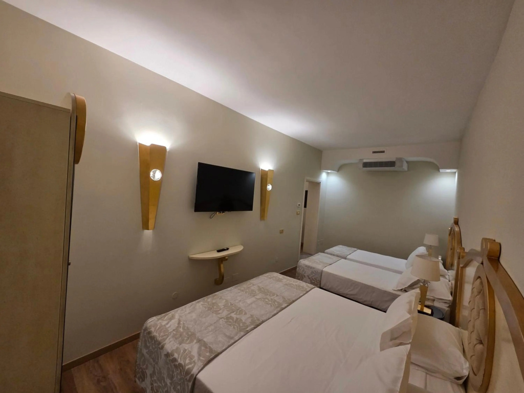 Zanhotel Tre Vecchi — 4
