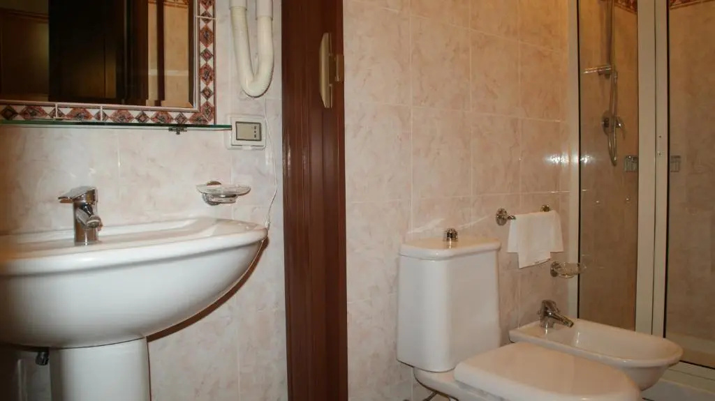 Hotel Gresi - Chambres