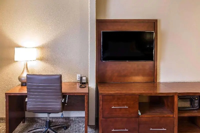 Comfort Suites San Jose Airport - Chambres