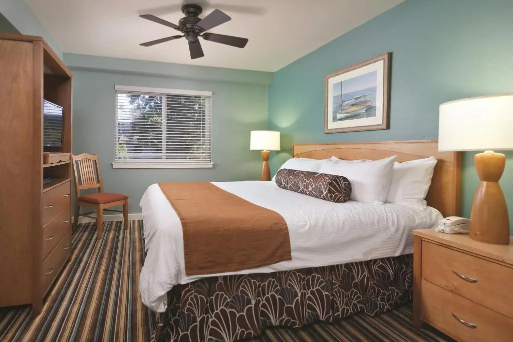 2 Bedrooms Quadruple Apartment