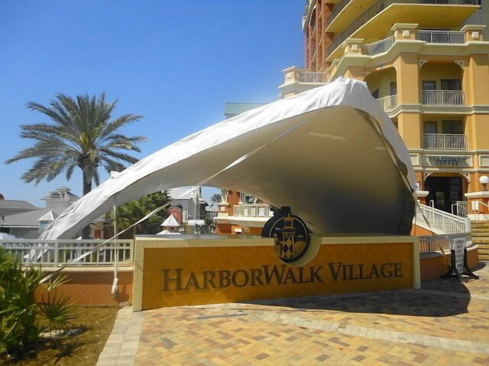 2497 Bungalo 3 Bedroom Home by RedAwning