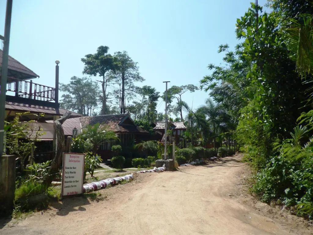 Haad Salad Resort