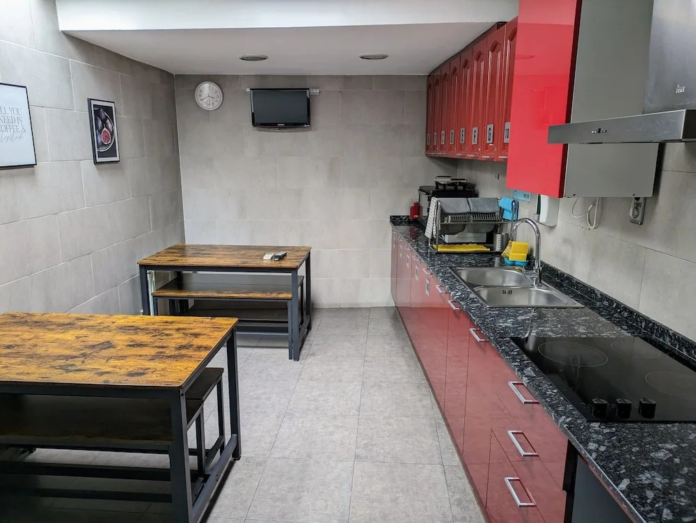 Economy Double room (twin beds)