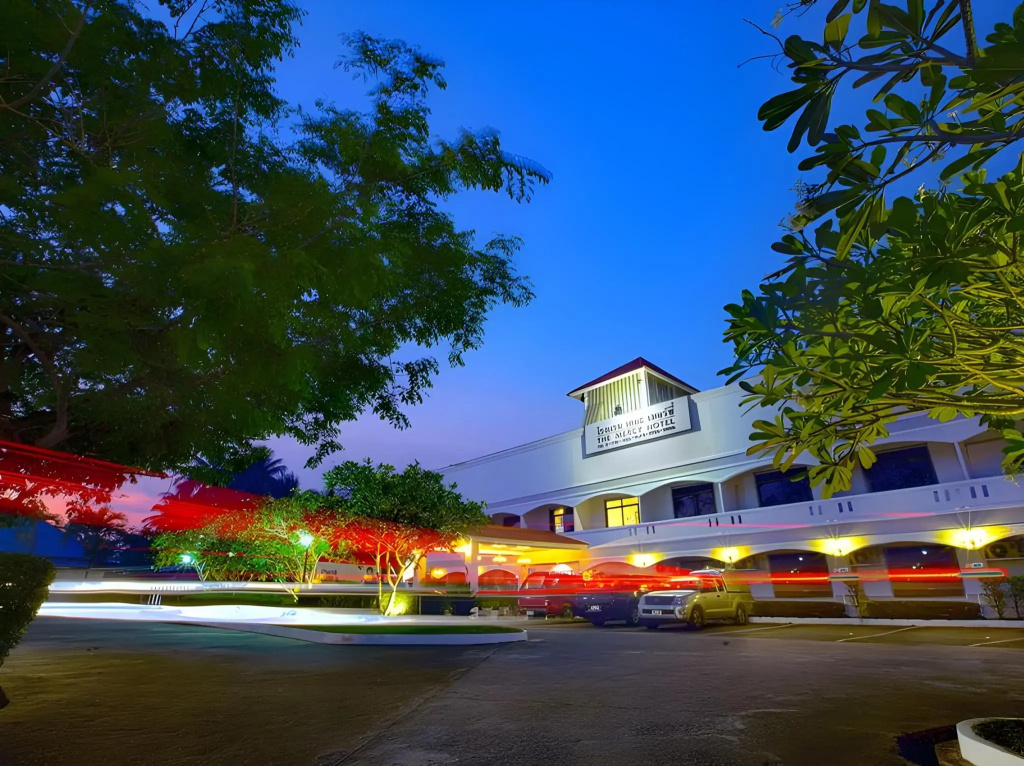 Hotel photo 12