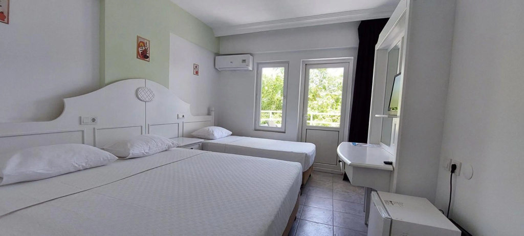 Hotel photo 30