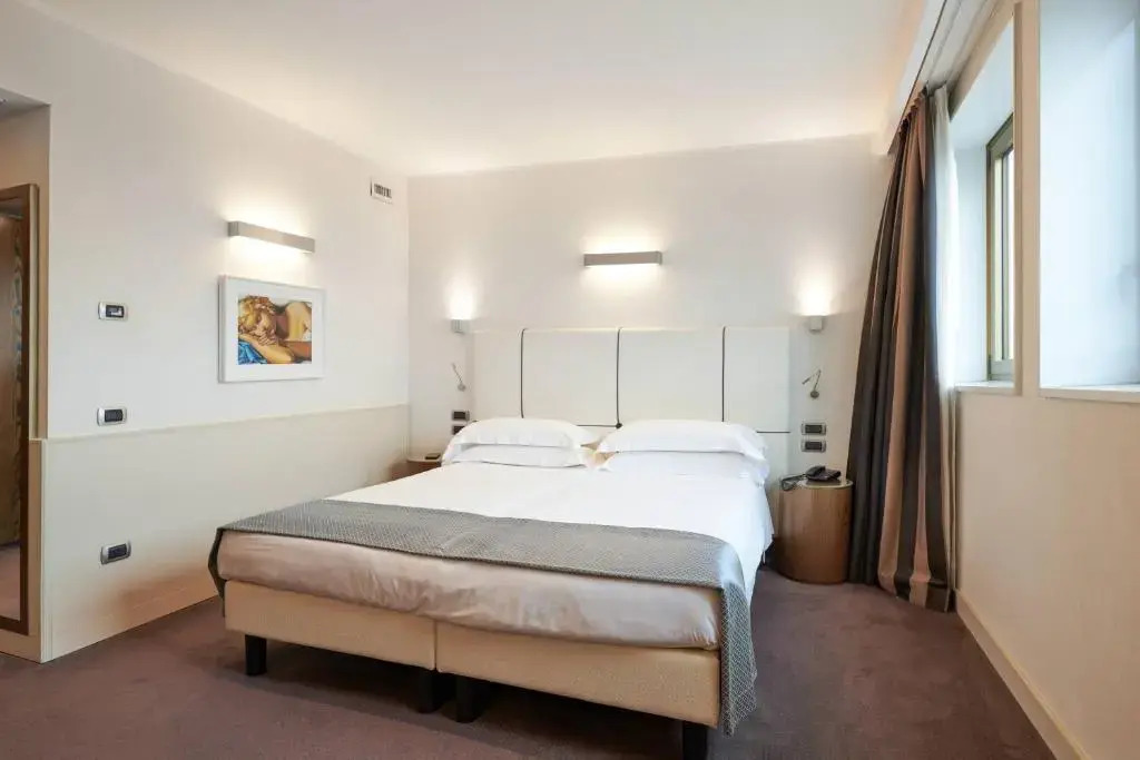 Двухместный номер Deluxe двуспальная кровать в Hotel Plaza Venice