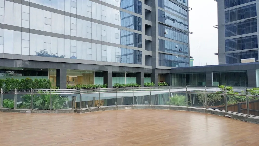 Pancoran BEST L'Avenue Apartment