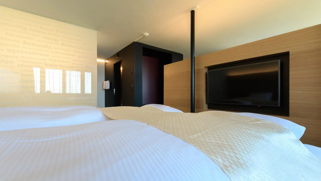 Junior Suite with lake view
