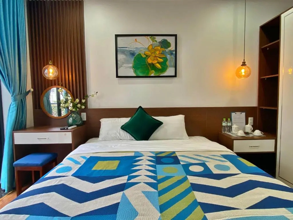Deluxe Double room (full double bed)
