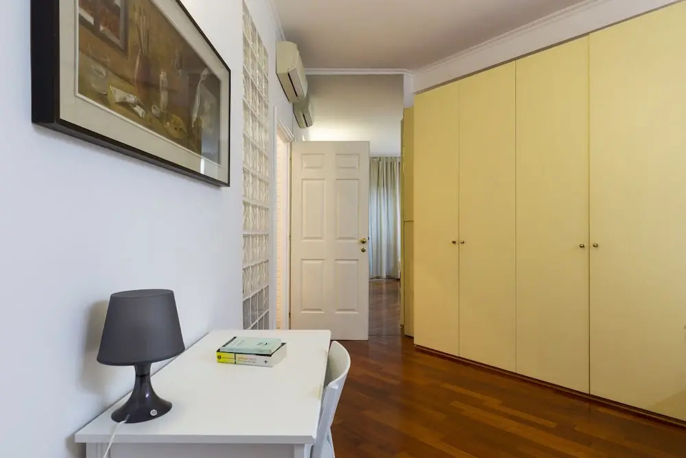 notaMI - The Wall Top Floor Apartment — фото