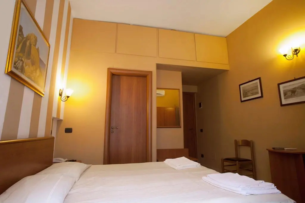 Kolymbetra Bed and Breakfast — 5