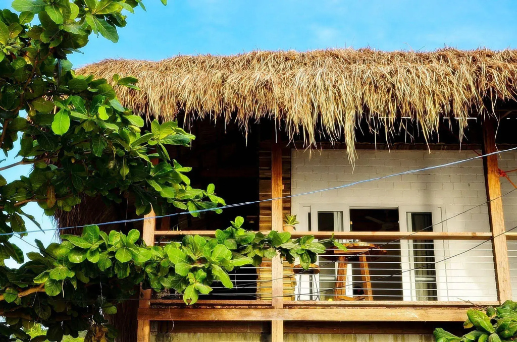 Suites By Eco Hotels