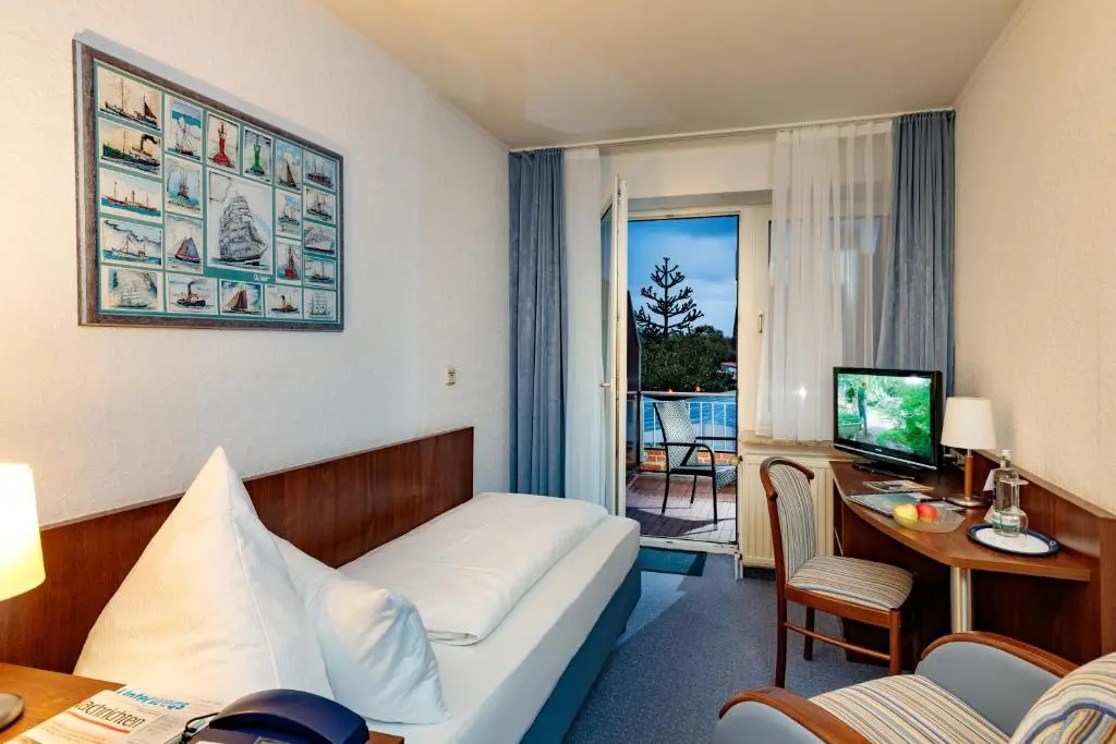 Standard Single room