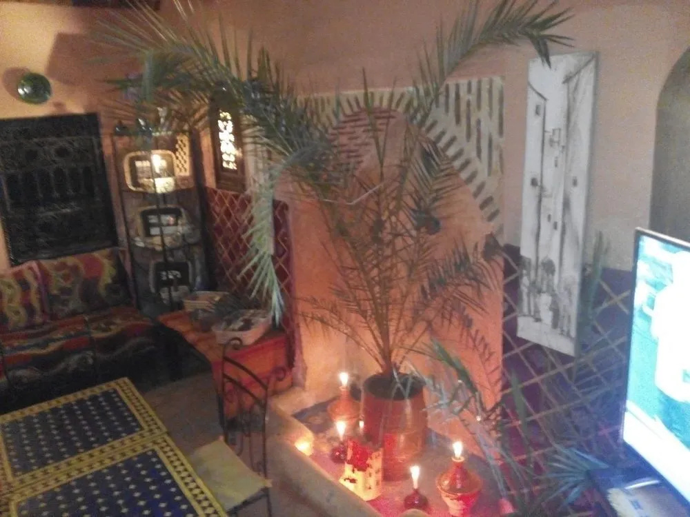 Riad Al Mida - Général