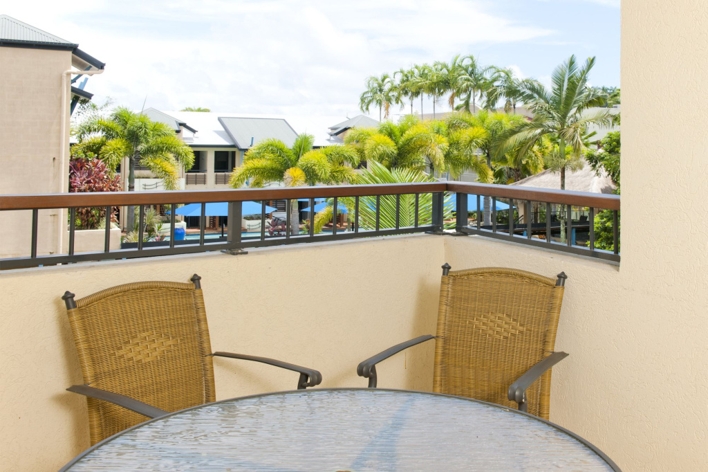 Balcony & Terrace