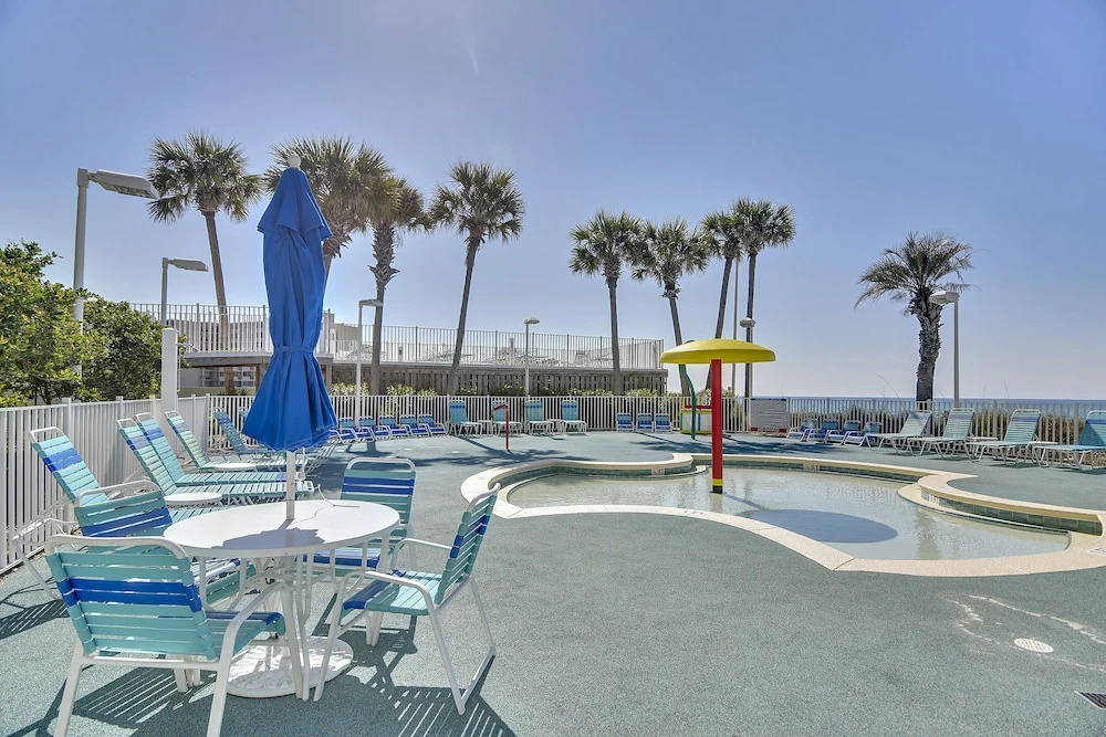 Boardwalk Beach Resort Condominium by Book That Condo - Général