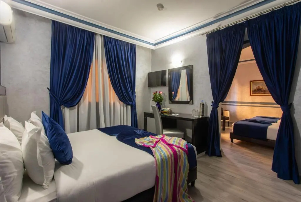 Standard Quadruple room