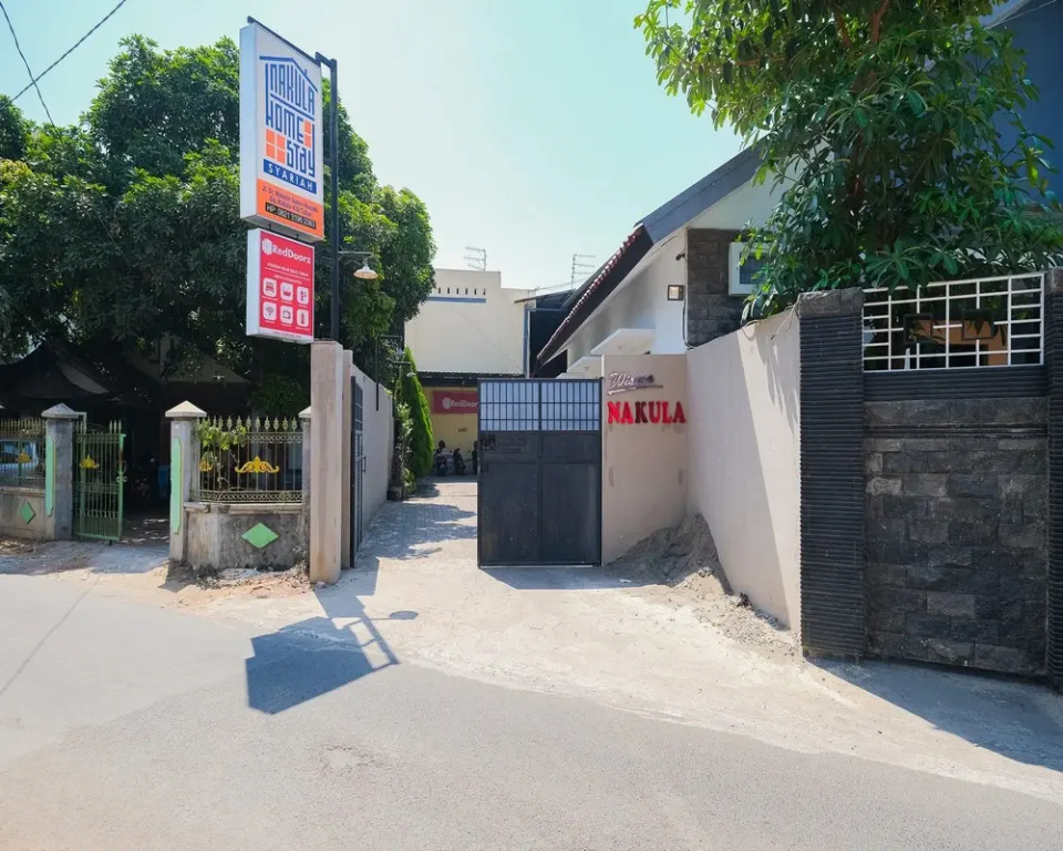 Reddoorz Syariah Near Rsud Tuban
