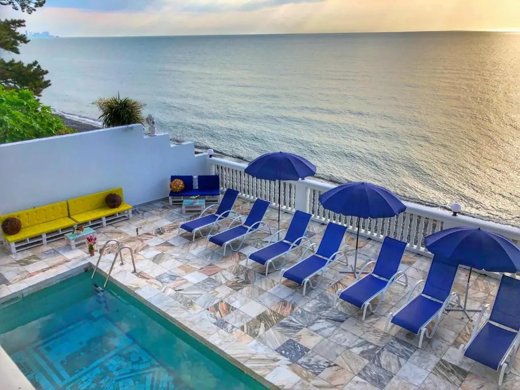 Standard Double room with sea view (full double bed)