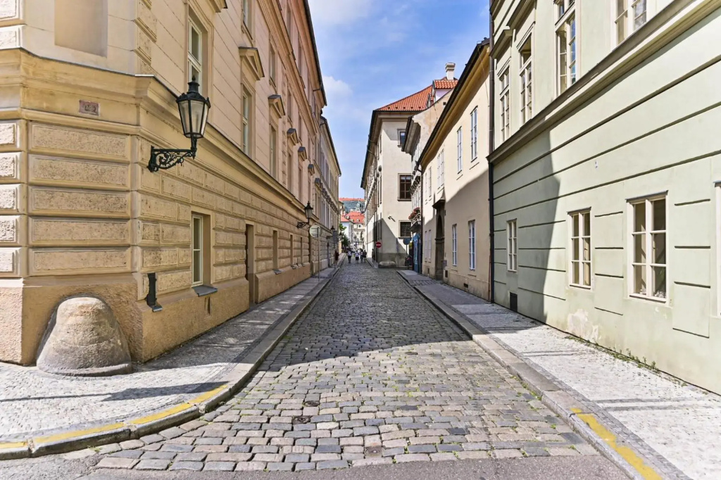 Apartment Nebovidy II - Free Parking - Air Conditioning