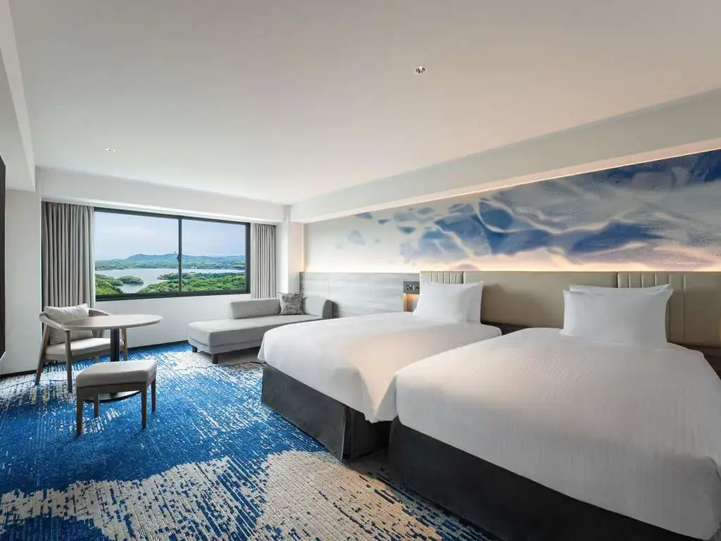 Superior room with ocean view