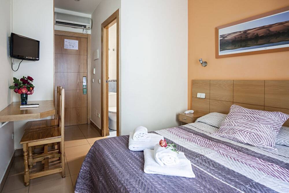 Hostal Adriano by null