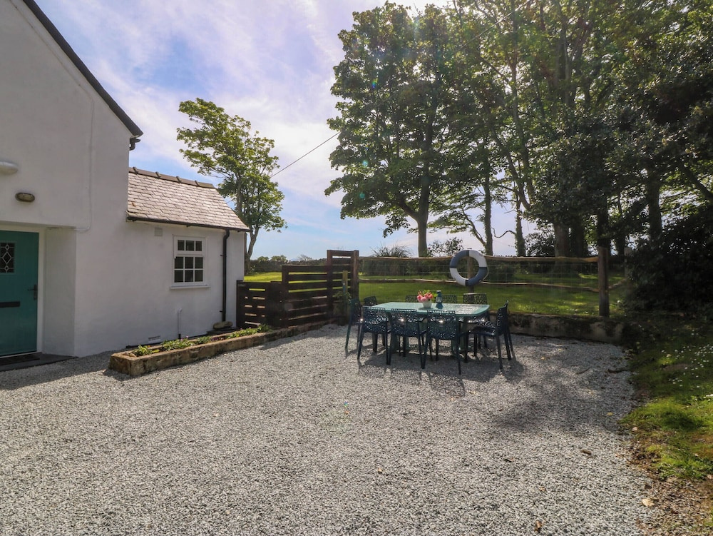 Bodior Garden Cottage