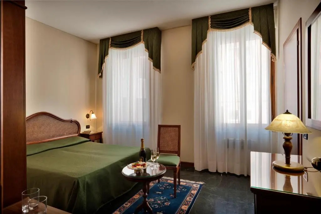Standard Double room (full double bed)