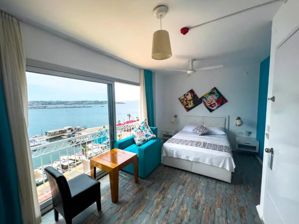 Standard room with sea view