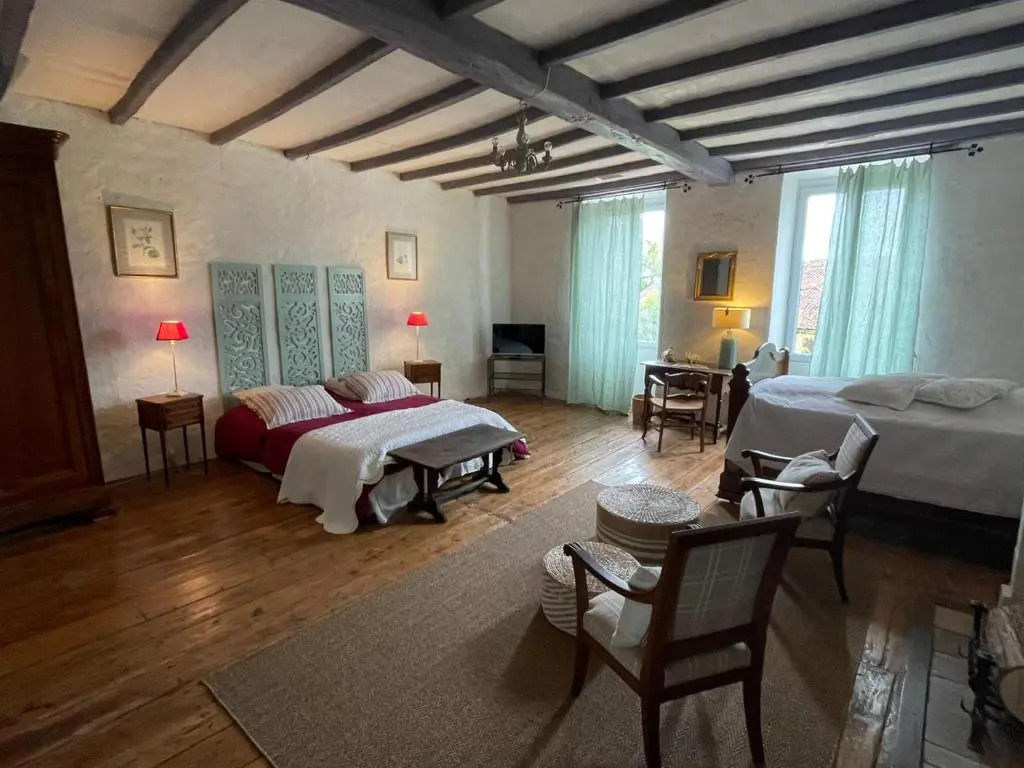 花園景標準雙人房,配備雙人床