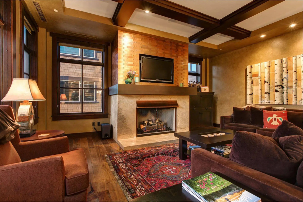 Abode At Flagstaff