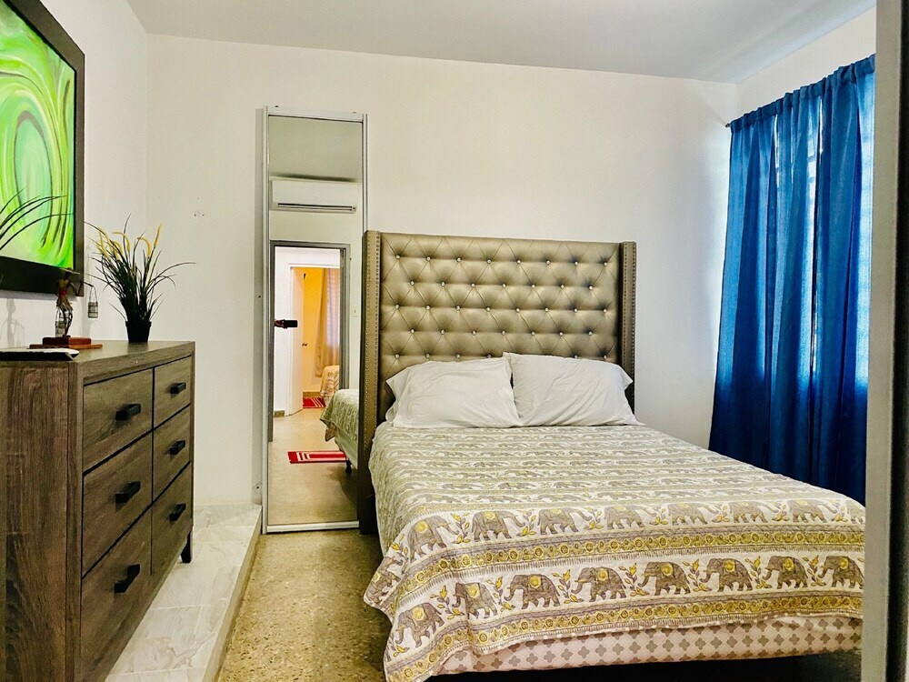 Star of the Olympus - Cozy 1 Bedroom Apartment in San Juan - SCV 67998