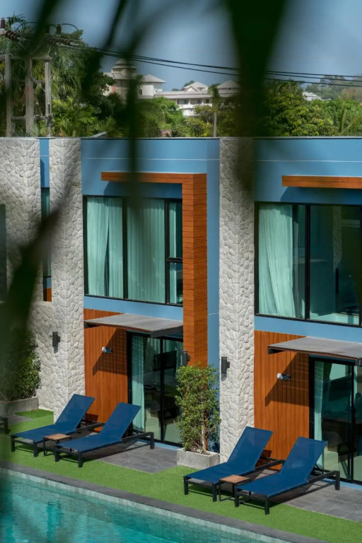 Suite with balcony