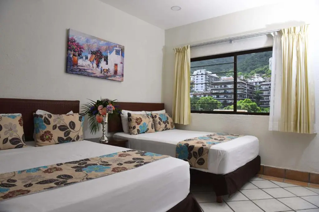 Hotel Eloisa - Near Playa de los Muertos - Chambres