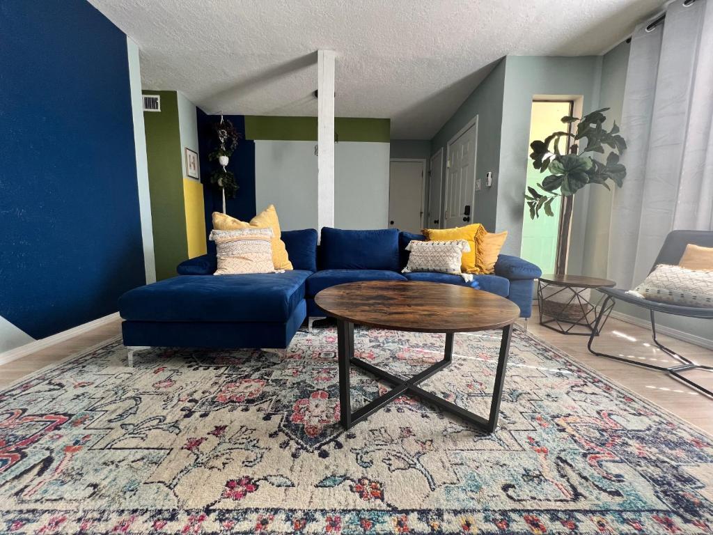 Image 7